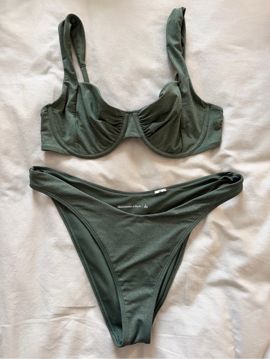 Abercrombie & Fitch Other - Abercrombie & Fitch Olive Green Shimmer Underwire Bikini Set
